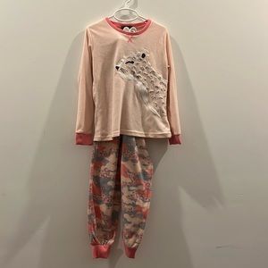 Girls pink cheetah long sleeve fleece pajamas.